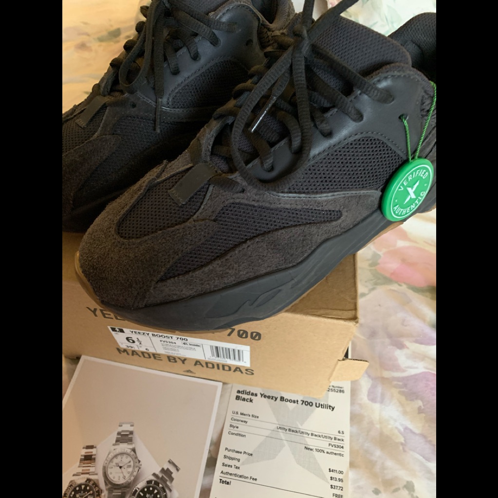 Yeezy Shoe 700 Sneakers Boost Adidas Sneakers 6.5 Like New Purchase Authentic